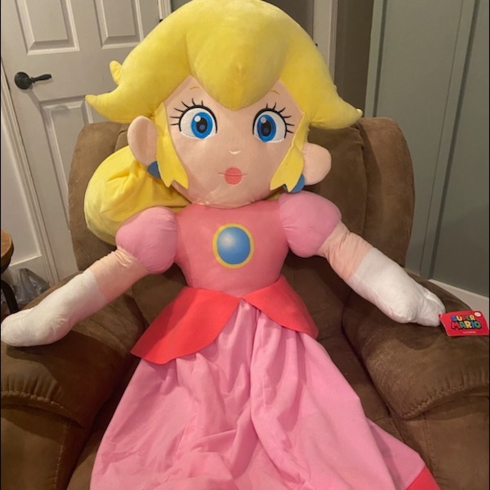 Collectible RARE Life Size Nintendo Mario Princess Peach 4ft Tall Doll